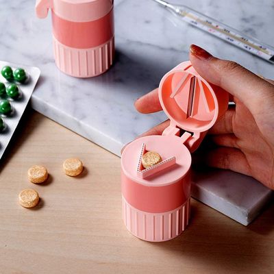 4 in 1Pill Cutter Pill Crusher Pills Cutter Crush Splitter Grinder Tablets Medicine Slicer  for Cutting Oblong Round large pills